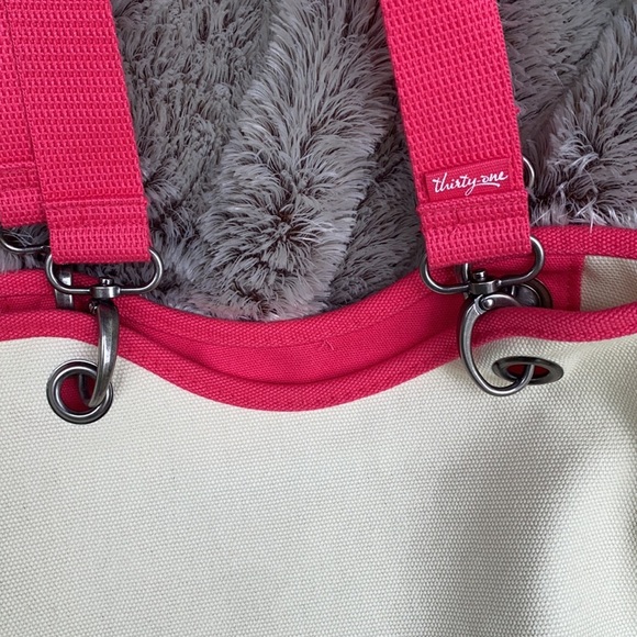 Pink Thirty One Canvas Crew tote bag. Great for the beach! - Picture 2 of 9